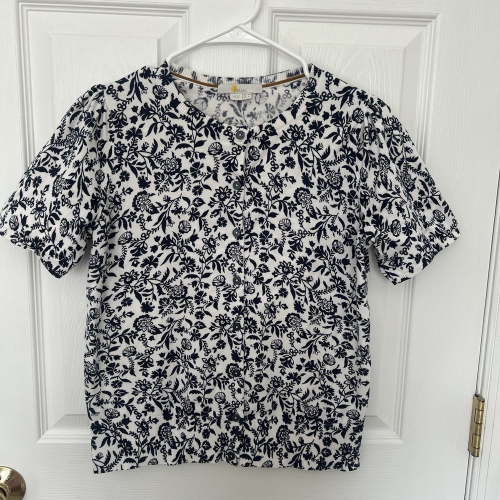 Timeless Boden White Navy Floral Button-Front Short Sleeve Sweater Size 6